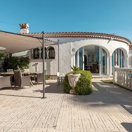 Ferienhaus Paraiso 6 *